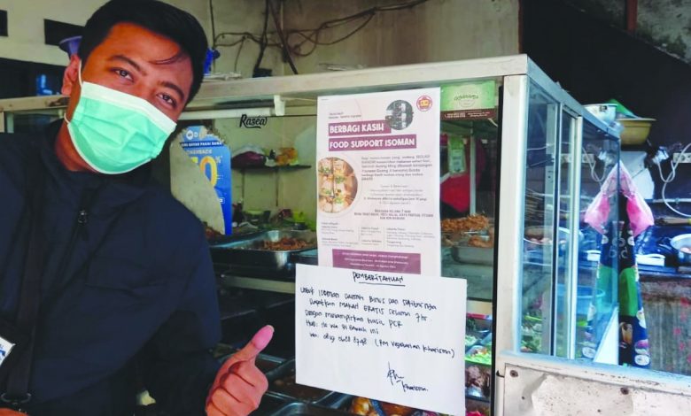 Berbagi Di Tengah Pandemi, Warung Makan Ini Beri Makanan Untuk Pasien Isoman
