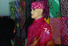 Perajin Batik di Jember Buat Batik Bertema Kemerdekaan