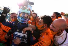 Juarai GP Italia, Ricciardo Lakukan Selebrasi