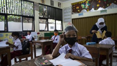 Sejumlah Siswa Mengikuti Pembelajaran Tatap Muka Di Sdn Pondok Labu 14 Pagi, Jakarta Selatan, Senin (30/8/2021). Foto : Antara/Sigid Kurniawan/Foc.