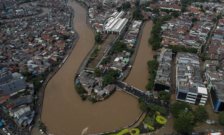 Pemprov DKI Alokasikan Rp1 Triliun untuk Normalisasi Sungai dan Waduk