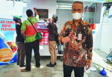 Pemkot Jakarta Utara Fasilitasi Penukaran Sampah dengan Oli
