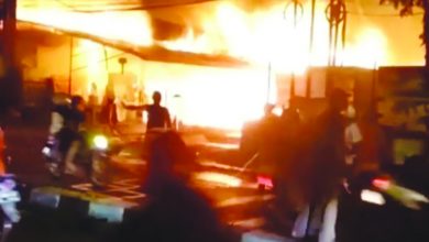 Kebakaran Lalap Toko Swalayan Di Cilandak, Damkar Kerahkan 6 Unit Pemadam