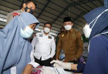 Vaksinasi Ketiga untuk Nakes di Banten Capai 57 Persen