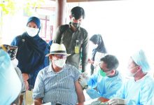 Gubernur Banten Terima Vaksinasi Covid-19 Dosis Kedua