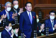 Khisida Janji Pimpin Jepang Keluar dari Krisis Covid-19