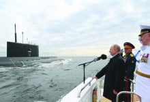 Rusia Uji Tembak Rudal Hipersonik dari Kapal Selam