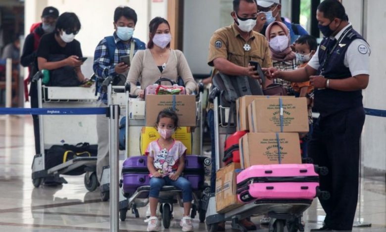 Aturan Diubah, Syarat Naik Pesawat Di Jawa-Bali Cukup Antigen