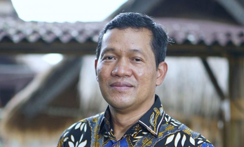 Dr Komarudin M.ap Kepala Bkd Banten