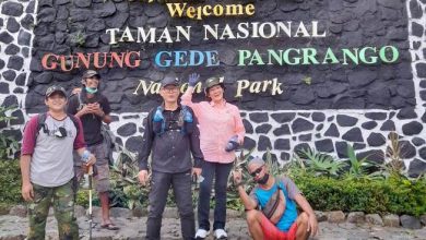 Sejumlah pendaki di Taman Nasional Gunung Gede Pangrango (TNGGP), Cianjur, Jabar. Foto : J. Armanto/Indoposco.id
