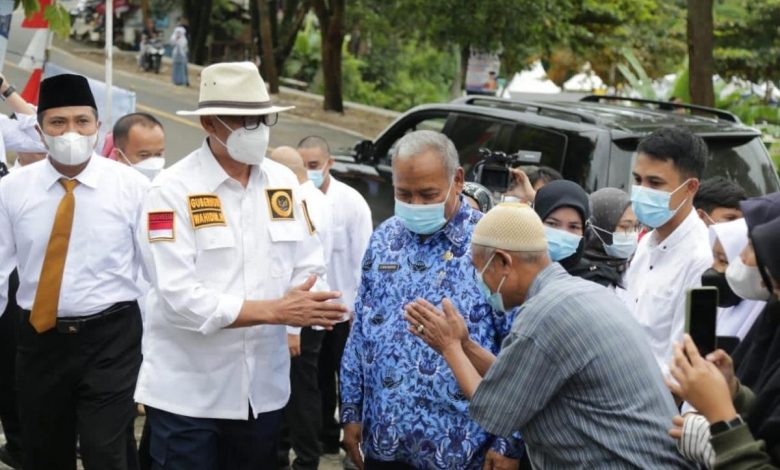 Kunjungi Lebak Selatan, Gubernur Banten Bahagia Lihat Guru Sejahtera