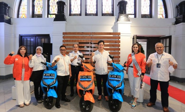 Oranger Mawar Inovasi Pos Indonesia X Smoot Untuk Wanita Tangguh Di Masa Pandemi