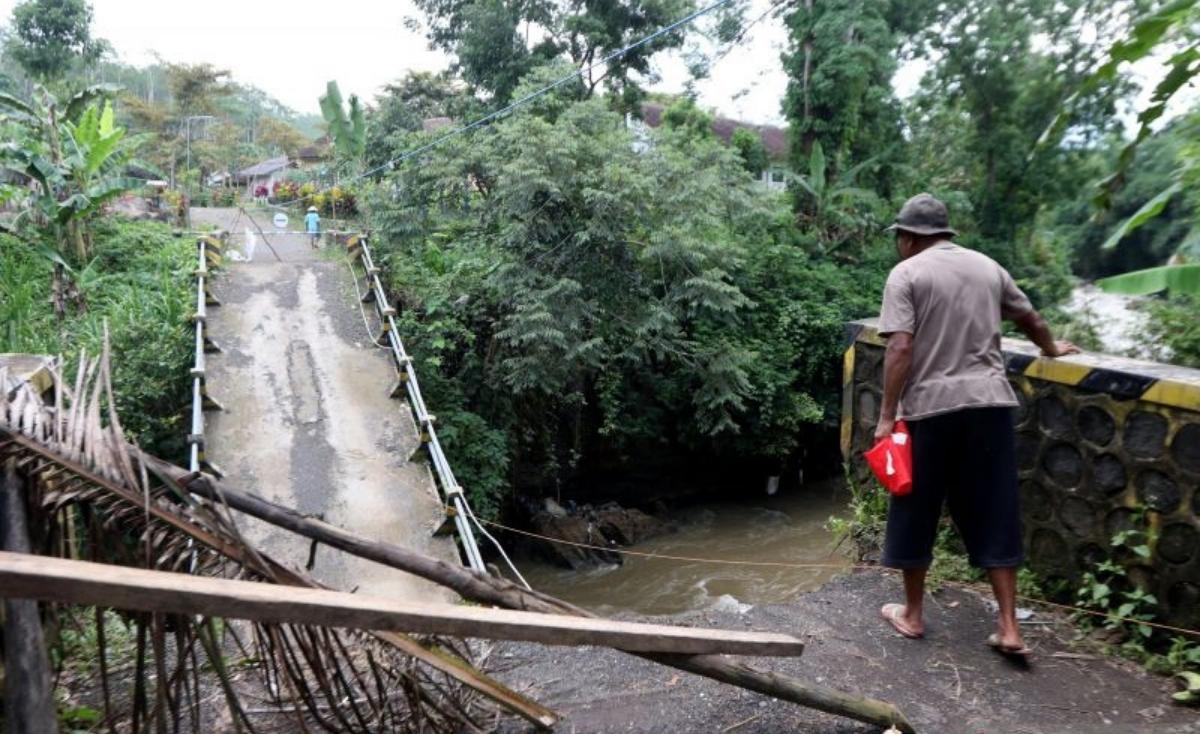 BNPB: Hingga November, 2.552 Bencana Terjadi Di Indonesia - Indoposco