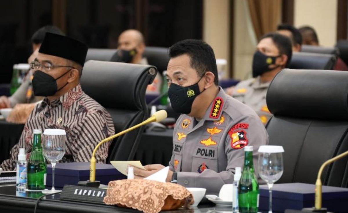 nataru-libur-polisi