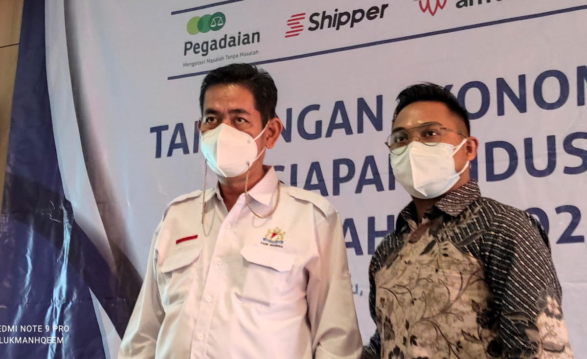 dunia usaha