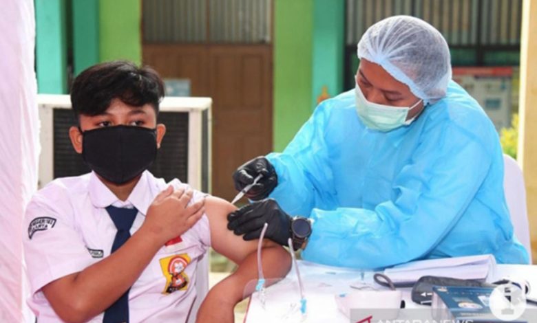 Dpr: Vaksinasi Anak-Anak 11-16 Tahun Harus Serentak Di Indonesia