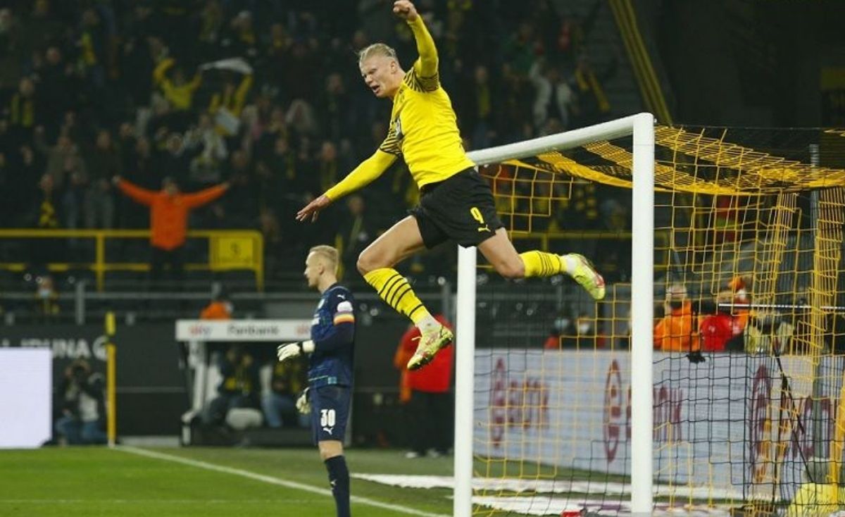 penyerang borussia