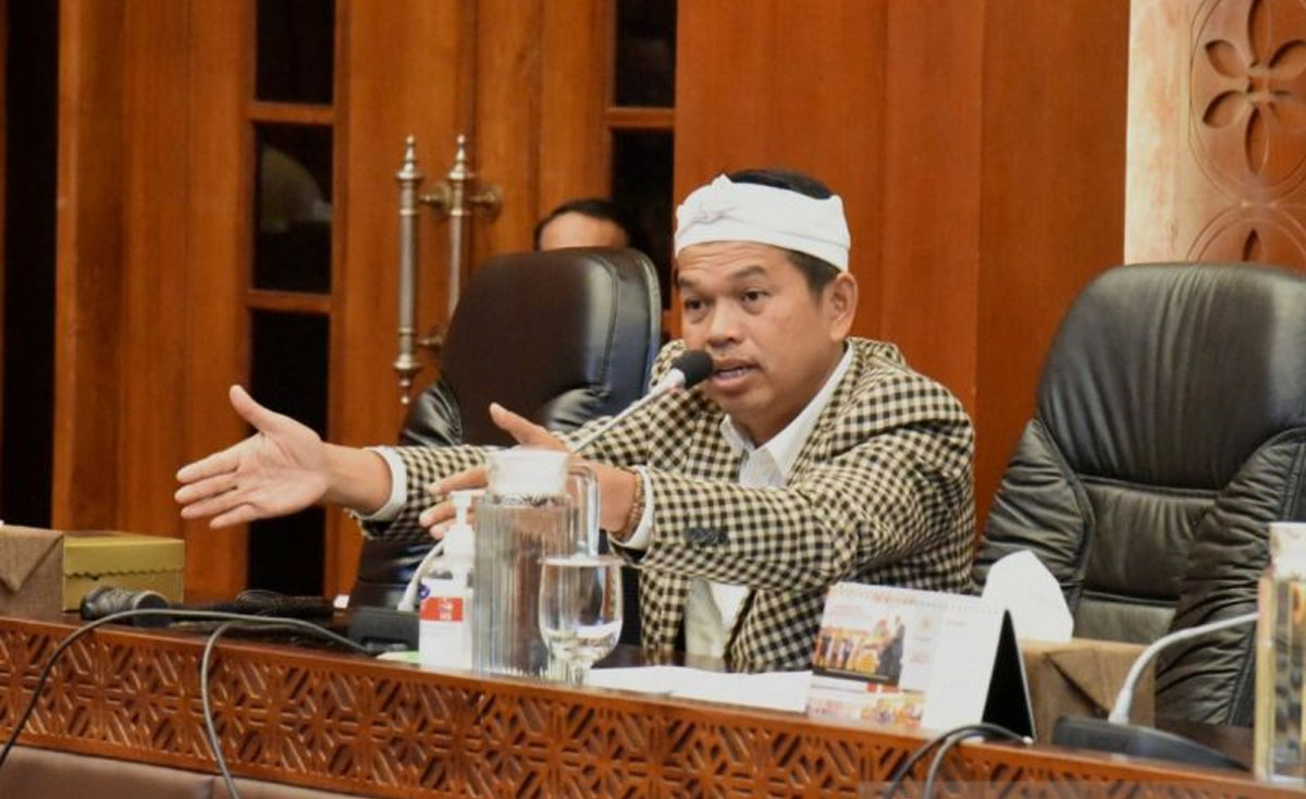 tambang emas liar