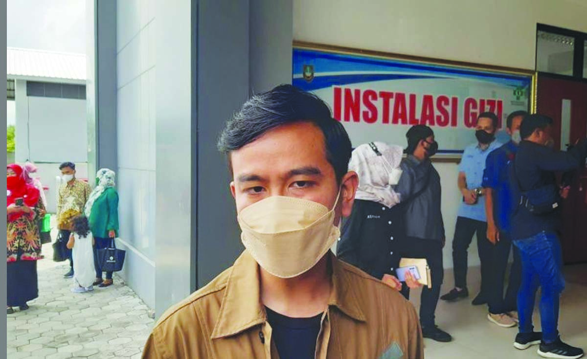 Gibran pantau langsung pengungsi erupsi