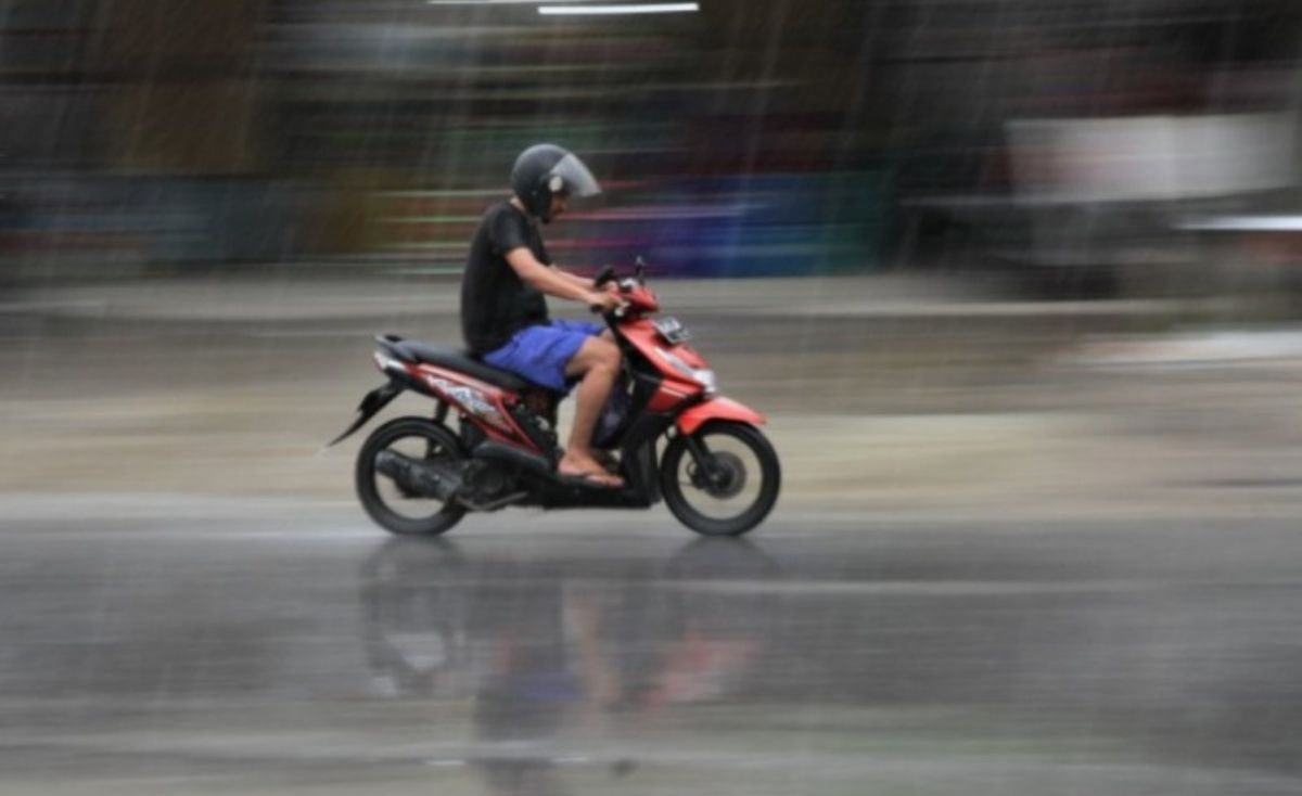 pengendara motor