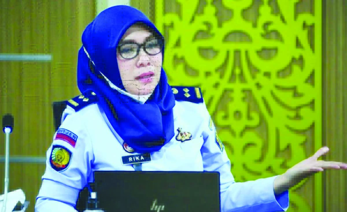 rika apriyanti