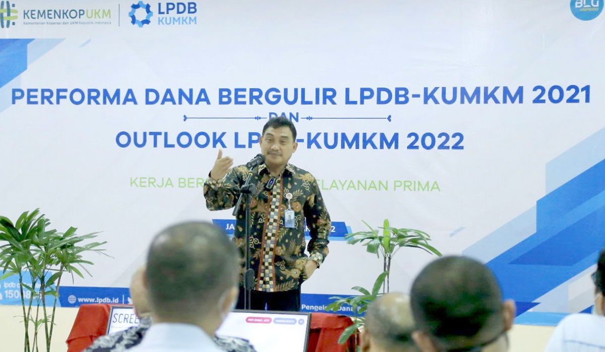 Direktur Utama LPDB-KUMKM Supomo