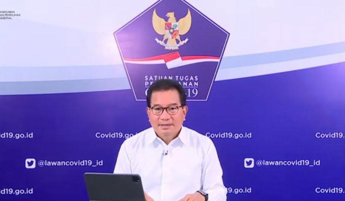 Tangkapan layar Juru Bicara Satgas Penanganan COVID-19 Wiku Adisasmito saat menyampaikan keterangan pers yang diikuti dari YouTube BNPB