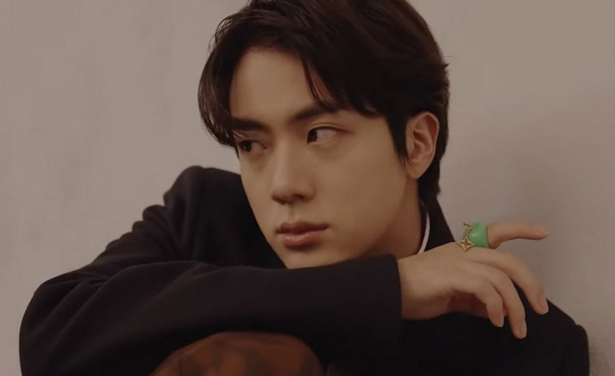 Jin BTS