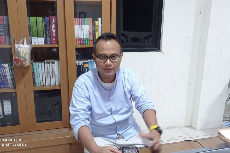 Dr Harits Hijrah Wicaksana