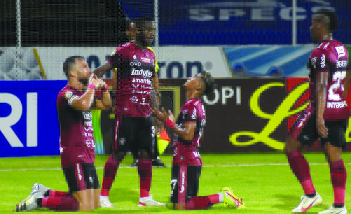 bali united