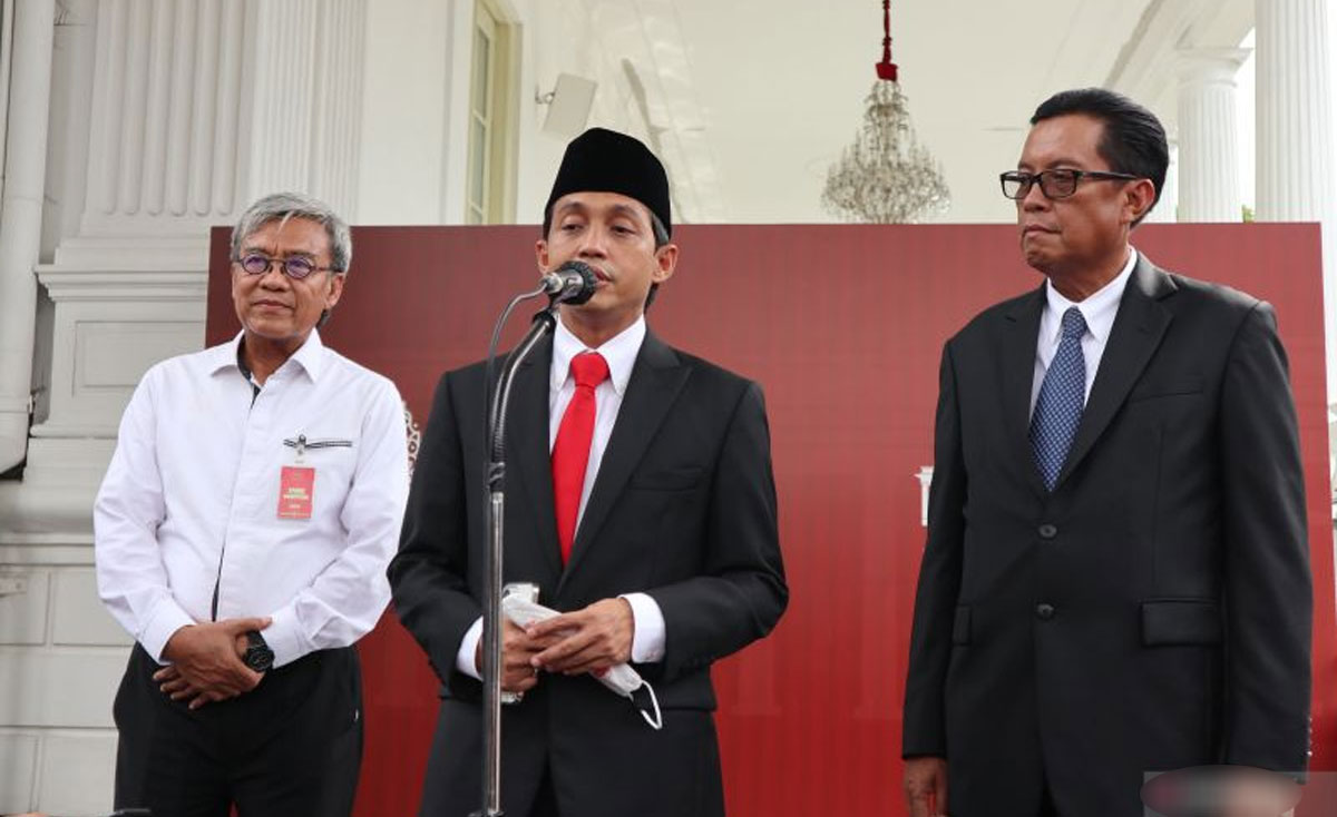 Raja Juli Antoni