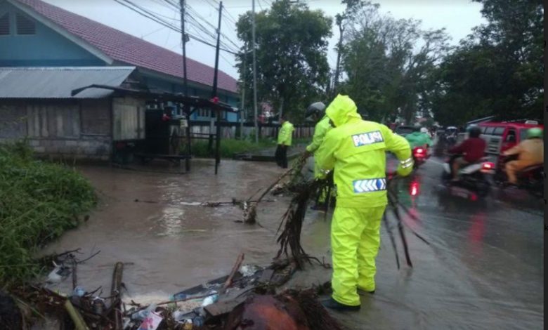 Banjir Ambon