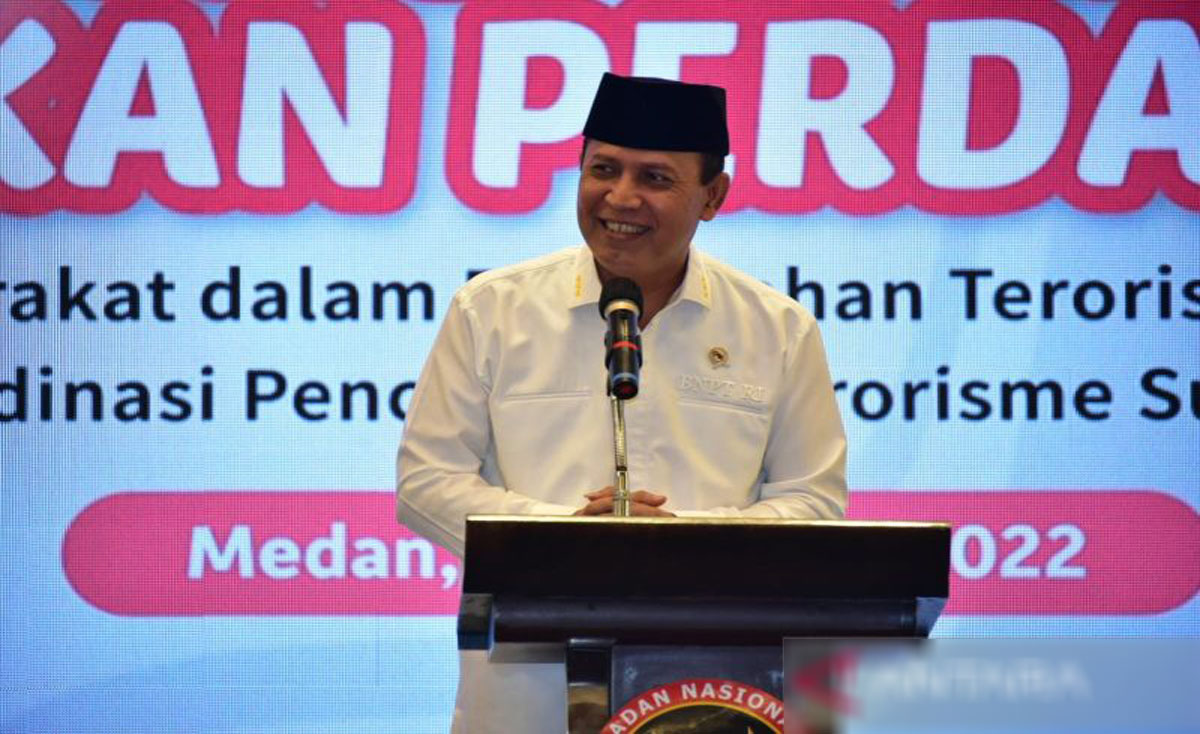 Komjen-Polisi-Boy-Rafli-Amar