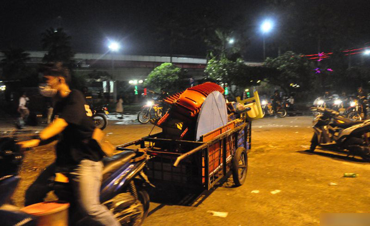 Pedagang-Kaki-Lima