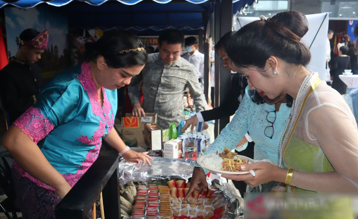 Makanan-Khas-Indonesia