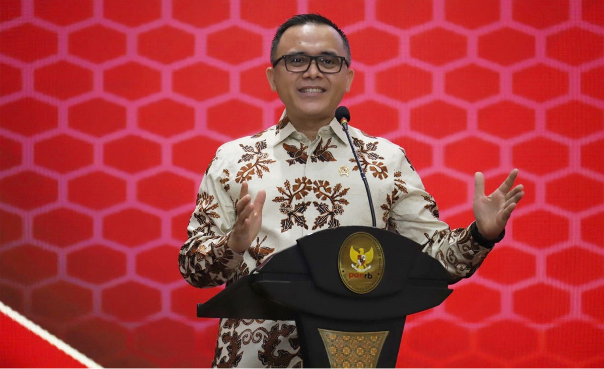 azwar anas