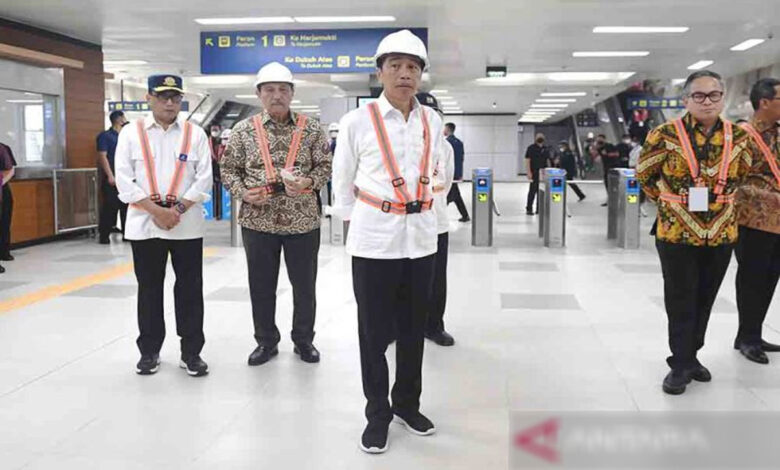 Jokowi-Di-Area-Stasiun