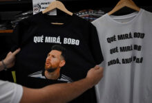 Kaus-Bergambar-Messi
