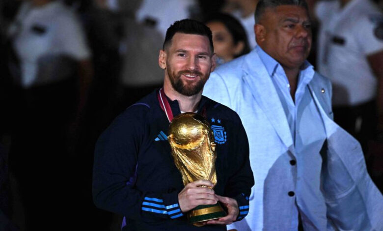 Messi-dan-Trofi-Piala-Dunia