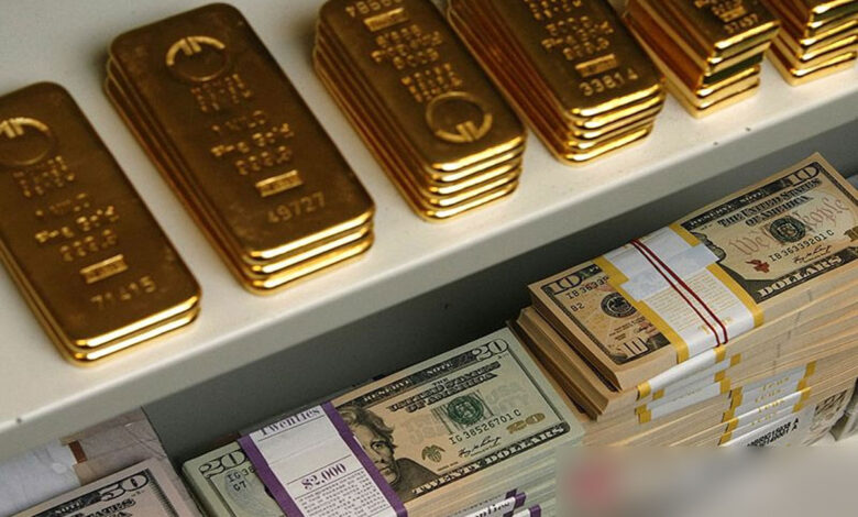 Emas-Batangan-dan-uang-Dollar