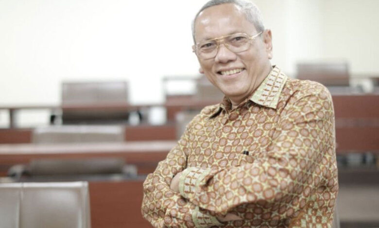 Profesor-Tjandra-Yoga-Aditama