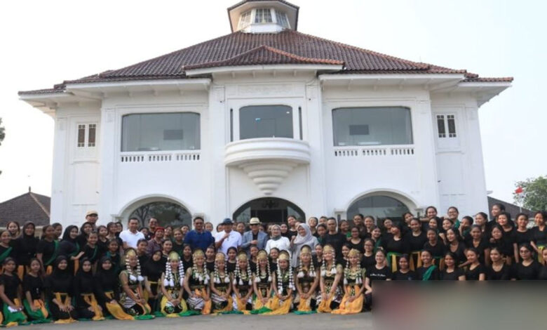 Penari-Bekasi