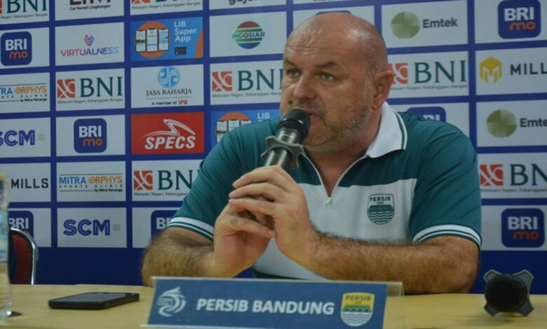 Bojan-Hodak