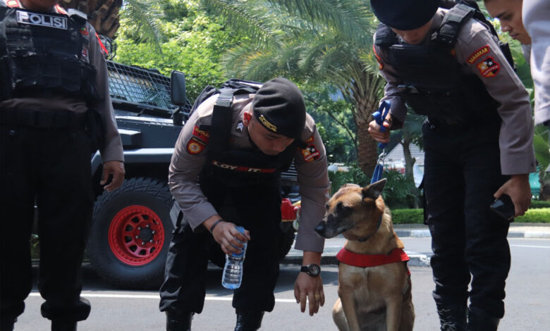Polisi-KTT-ASEAN-co