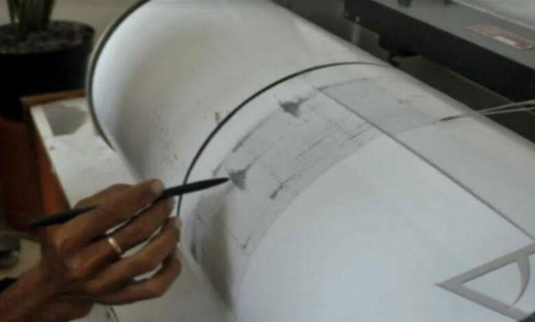 Alat-Pelacak-Gempa