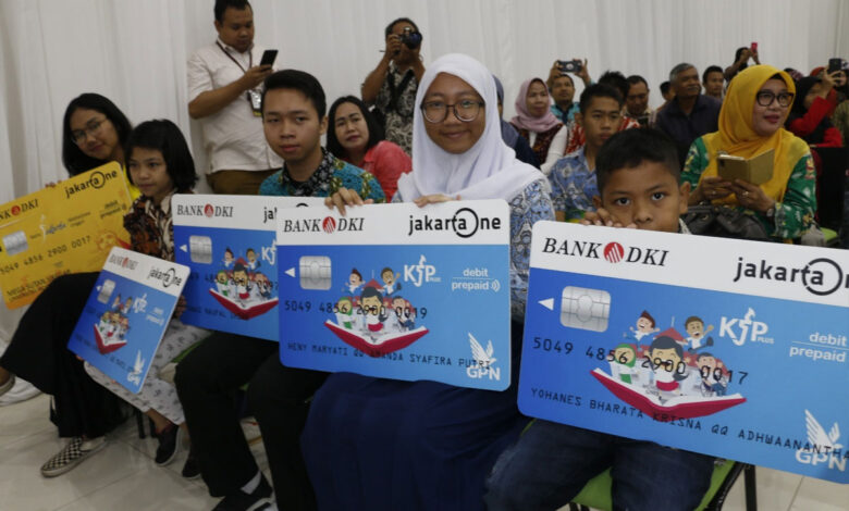 Bantuan-Pendidikan-co