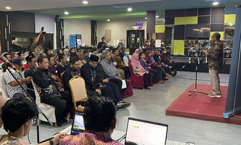 Dr.--Achmad-Ubaedillah-co