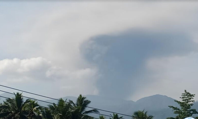 Gunung-Dukono