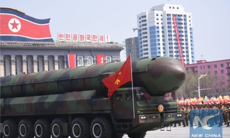 Ilustrasi - Parade militer Tentara Rakyat Korea di Pyongyang, ibu kota Korea Utara, pada 15 April 2017 antara lain mempertontonkan peluru kendali. (ANTARA/Xinhua)