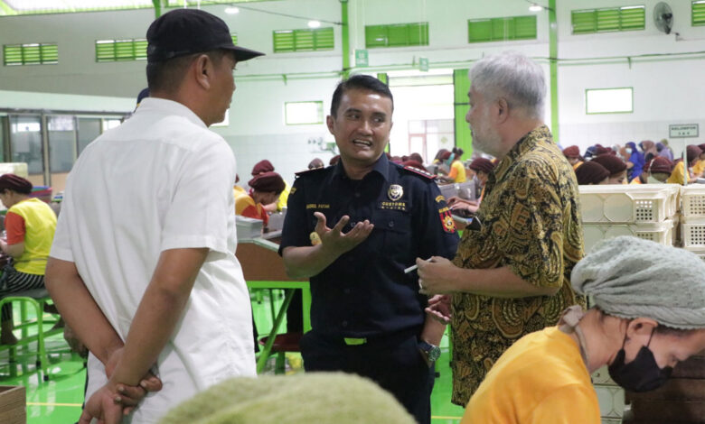 Perusahaan-Cukai-co